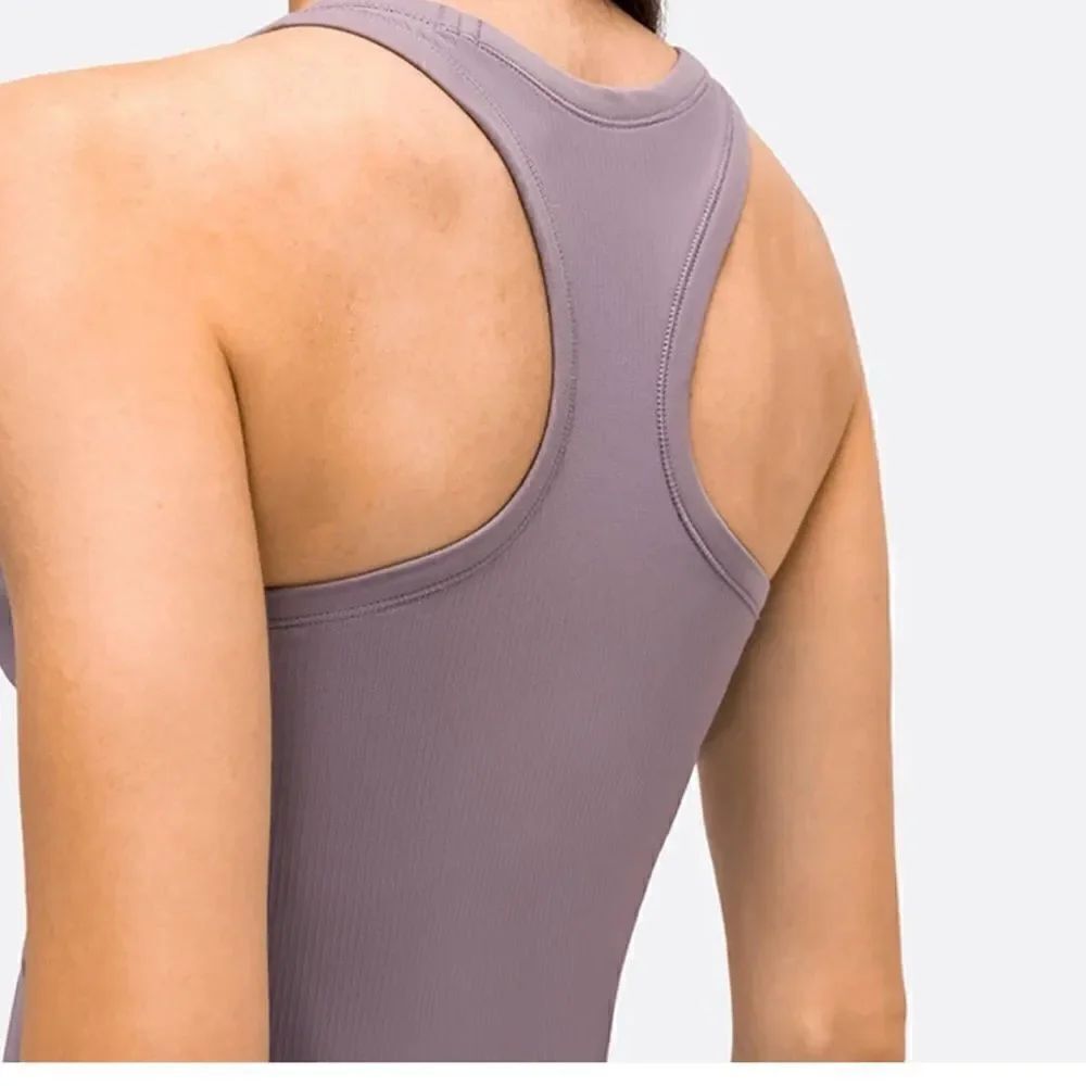 ATHLETA TOP - Picture 8 of 8